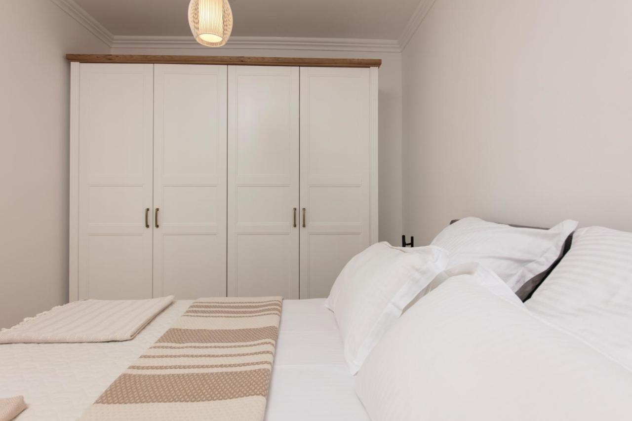 Spring Apartment เปราสต์ ภายนอก รูปภาพ